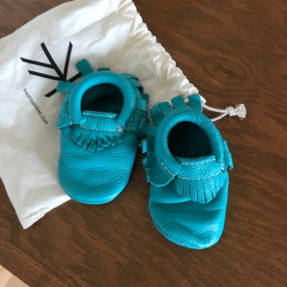 Freshly Picked Turquoise moccasins, size 3